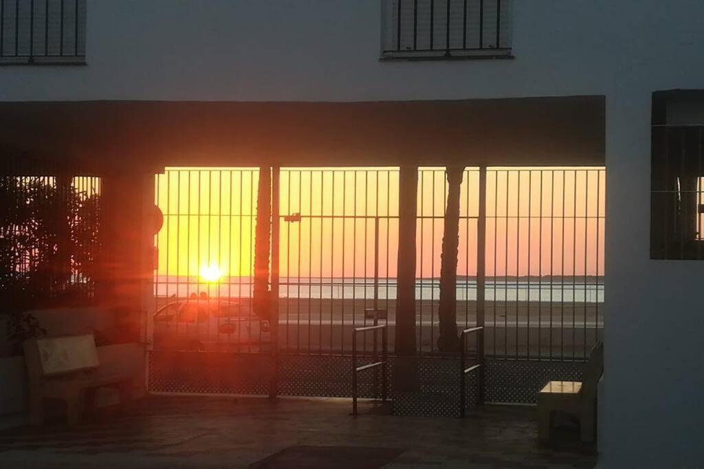 Sanlúcar de Barrameda Duplex En Primera Linea De Playa 15 מראה חיצוני תמונה